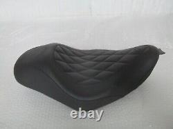 04-21 Harley Davidson Sportster Mustang Wide Tripper Solo Seat