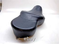 2015 Harley-Davidson Sportster 1200 Super Low XL1200T Seat 52000156