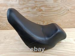 2018-22 OEM Harley-Davidson FXLRS Softail Low Rider Solo Seat P52000496 OEM (u)