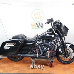 2018 Harley-Davidson Street Glide Seat 24688 2018 Harley-Davidson Street Glide Seat 24688