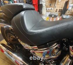 2019 Harley Davidson Softail FXLR Milwaukee 8 M8 Reach Seat Fits FXLRS/FLSB