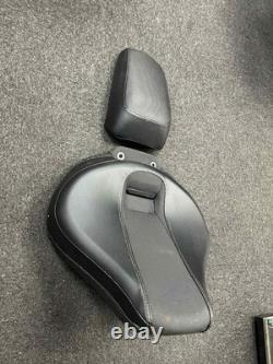 (52) Genuine Harley Davidson Breakout Main Seat & Pillion Passenger Seat