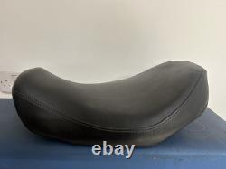 Custom Solo Harley Davidson Street Bob 2013 Seat