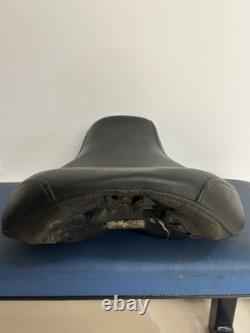 Custom Solo Harley Davidson Street Bob 2013 Seat
