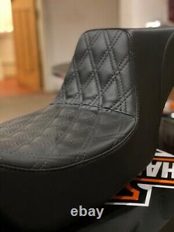 Dynamite Crew Harley Davidson FLH TOURING Seat