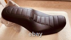 Genuine Harley-Davidson Motorcycle Seat RDW 92/61-0067