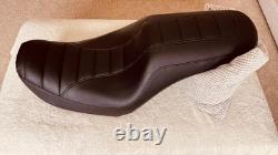 Genuine Harley-Davidson Motorcycle Seat RDW 92/61-0067