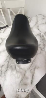 Genuine Harley-Davidson Road King FLHR 2001 Seat Excellent Condition