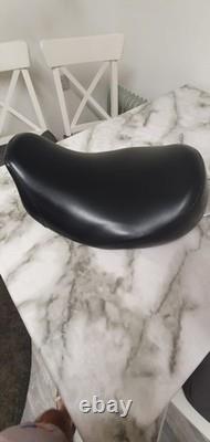 Genuine Harley-Davidson Road King FLHR 2001 Seat Excellent Condition
