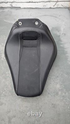 Genuine Harley-Davidson Softail Breakout FXBRS SOLO SEAT RIDER SEAT 52000426