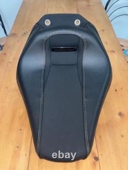 Genuine Harley Davidson Softail Breakout FXBRS Seat 52000426
