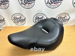 Genuine Harley-Davidson Softail Breakout FXSB SOLO SEAT RIDER SEAT 52000096 Genuine Harley-Davidson Softail Breakout FXSB SOLO SEAT RIDER SEAT 52000096