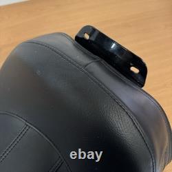 Genuine Harley Davidson Softail Deluxe FLDE Front Rider Seat 2018-2021 R4R1-325
