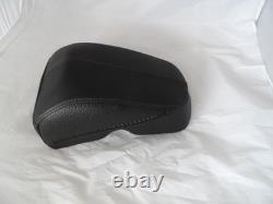 Genuine Harley-Davidson Softail Deluxe FLSTN Passenger Pillion Seat Excellent