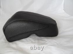 Genuine Harley-Davidson Softail Deluxe FLSTN Passenger Pillion Seat Excellent