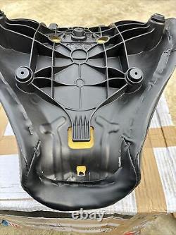 Genuine Harley Davidson Softail Fat Boy FLFB SOLO SEAT RIDER SEAT 52000333 VGC