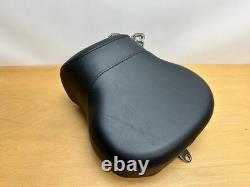 Genuine Harley-Davidson Softail Heritage TwinCam PASSENGER PILLION SEAT 52507-00