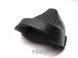 Genuine Harley-Davidson Softail Slim FLS Blackline FXS Riders Seat Tuck & Roll