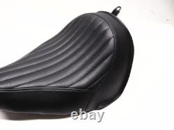 Genuine Harley-Davidson Softail Slim FLS Blackline FXS Riders Seat Tuck & Roll
