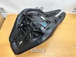 Genuine Harley-Davidson Softail SportGlide Two-up Dual SEAT 52000357