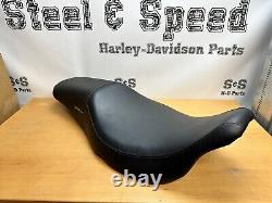 Genuine Harley-Davidson Touring Badlander Two-up SEAT 52067-08A