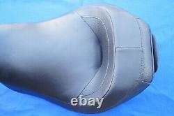 Genuine Harley Davidson Touring CVO Electra Glide Standard Solo Seat 2008-2022