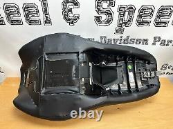 Genuine Harley-Davidson Touring DUAL SEAT Low Profile 52000142