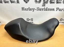 Genuine Harley-Davidson Touring Road / Street Glide ST Solo SEAT 52000634