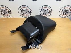 Genuine Harley-Davidson V-Rod VRSC Touring Passenger / Pillion Seat 51780-07
