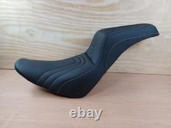 HARLEY 18-later FLSB, FXLR, FXLRS, FXLRST Switchback Seat U Stitch