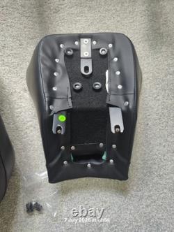 HARLEY DAVIDSON TOURING SEAT Freedom Series Seat Combo Bad Boyz Cyclez