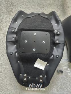 HARLEY DAVIDSON TOURING SEAT Freedom Series Seat Combo Bad Boyz Cyclez