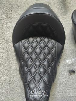 HARLEY DAVIDSON TOURING SEAT Freedom Series Seat Combo Bad Boyz Cyclez
