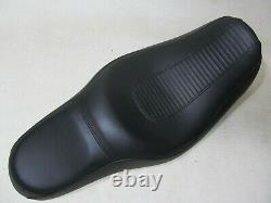 Harley Davidson 06-17 Dyna Oem Seat Low Rider Street Bob Super Wide Glide Great