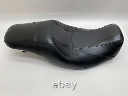 Harley-Davidson 08 FXDB Street Bob Seat Saddle Style