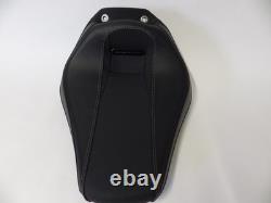 Harley Davidson 2018 Softail Breakout Main Seat 52000426