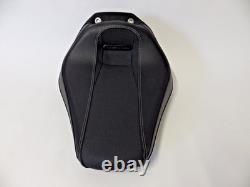 Harley Davidson 2018 Softail Breakout Main Seat 52000426