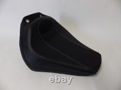 Harley Davidson 2018 Softail Breakout Main Seat 52000426