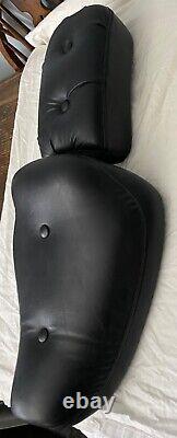 Harley Davidson 883 2002 XLH Set Of Buttonhole Seats