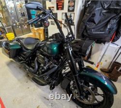 Harley-Davidson Black Reach Solo Seat, Official Harley Part number 52000253