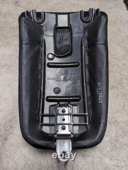 Harley Davidson Breakout Passenger Rear Pillion Seat 2013-20217 FXSB