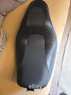 Harley Davidson Dual Seat H745001AR12586