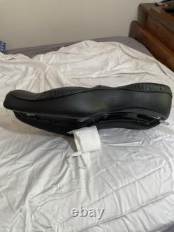 Harley Davidson Duel Seat, Practically New Great Condition