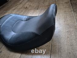 Harley Davidson Dyna 2010 Fat Bob Dual Seat Saddle