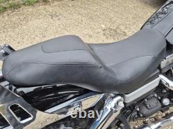 Harley Davidson Dyna 2010 Fat Bob Dual Seat Saddle