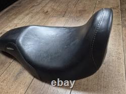 Harley Davidson Dyna FXDB Street Bob 2006 Dual Seat / Saddle