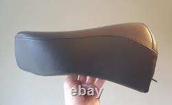 Harley Davidson Dyna FXDB Street Bob 2007 Rear Passenger Pillion Seat