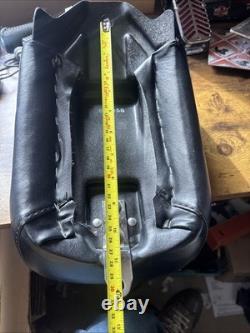 Harley Davidson Dyna FXDWG FXD etc 96-03 Seat Rear Pillion Button