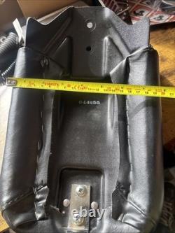 Harley Davidson Dyna FXDWG FXD etc 96-03 Seat Rear Pillion Button