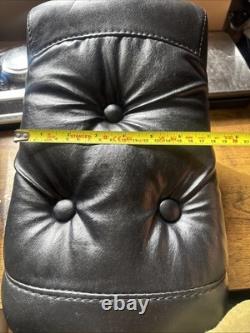 Harley Davidson Dyna FXDWG FXD etc 96-03 Seat Rear Pillion Button